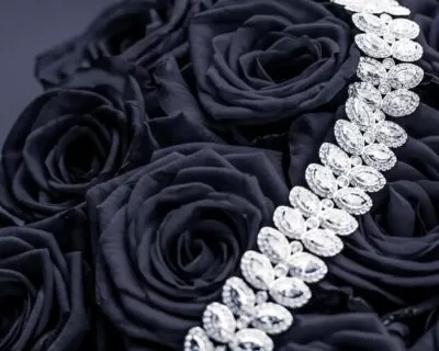 full-frame-shot-flower_1048944-1935878